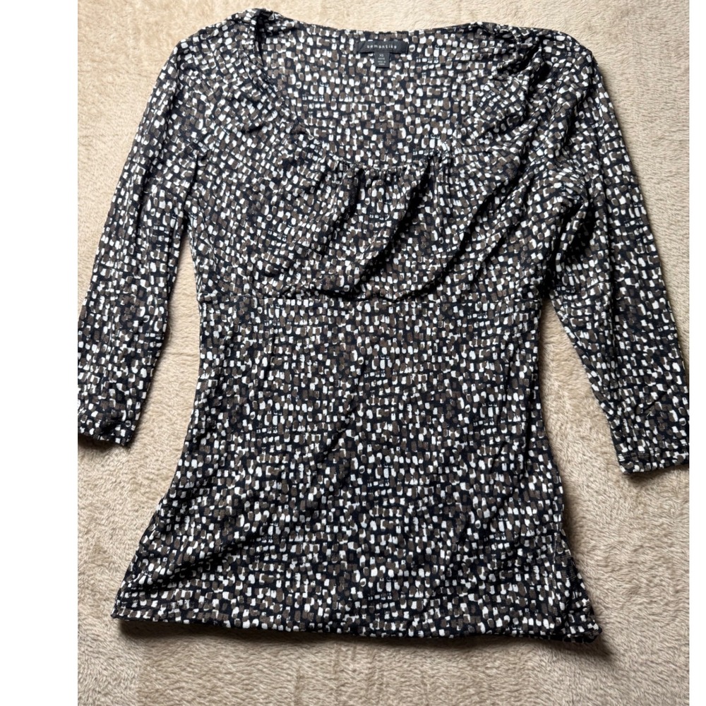 Y2K Semantiks Womens XS Petite Top 3/4 Sleeve Abstract Indiesleeve Mobwife